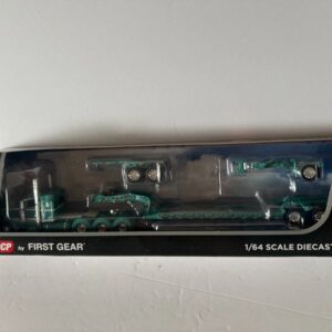 1:64 DCP Peterbilt 389 W 36 Flat Top Sleeper Fontaine Lowboy Jeep Trailer