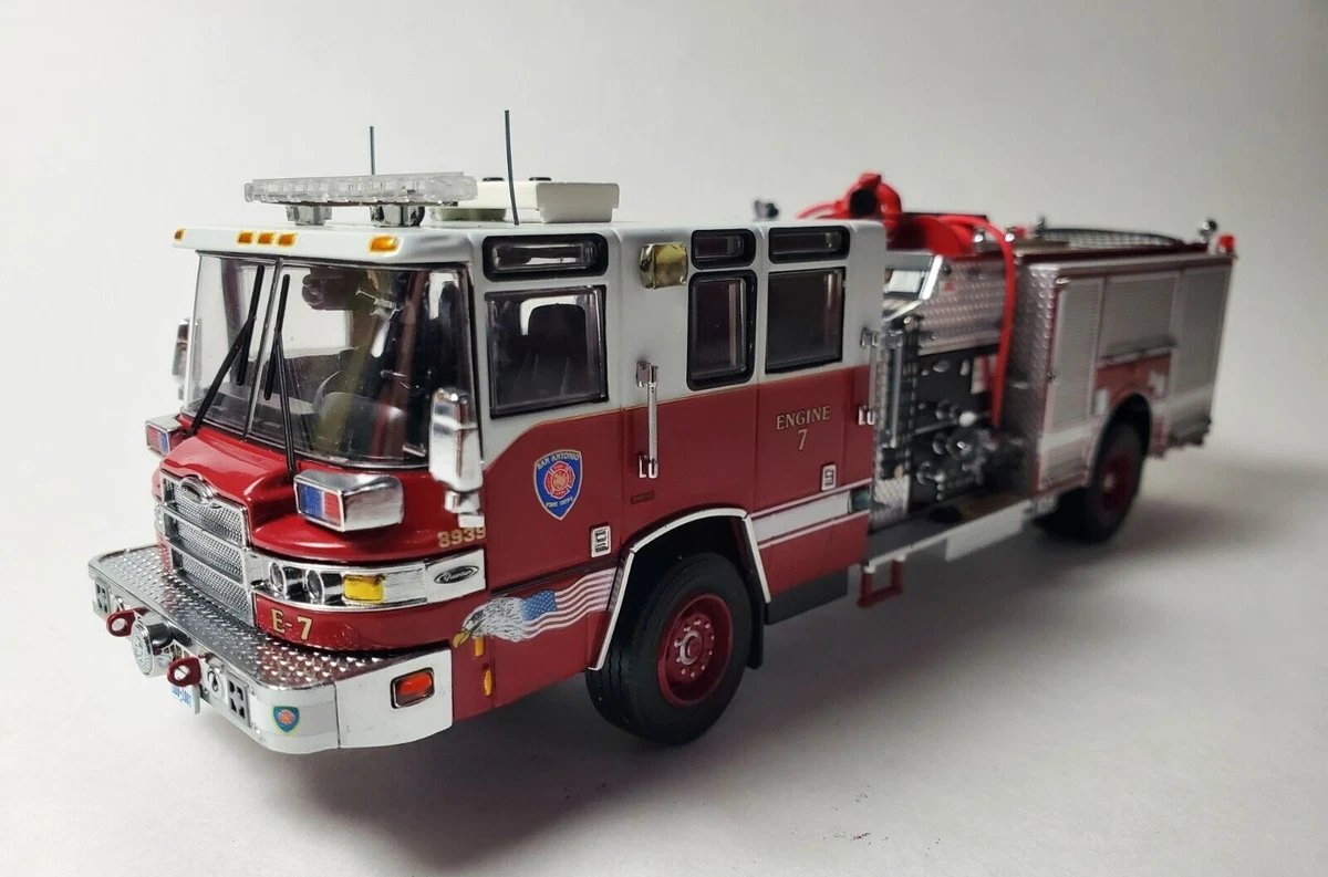 TWH Pierce Quantum Pumper San Antonio F.D #7 Firetruck 1:50 Fire Engine - Image 10