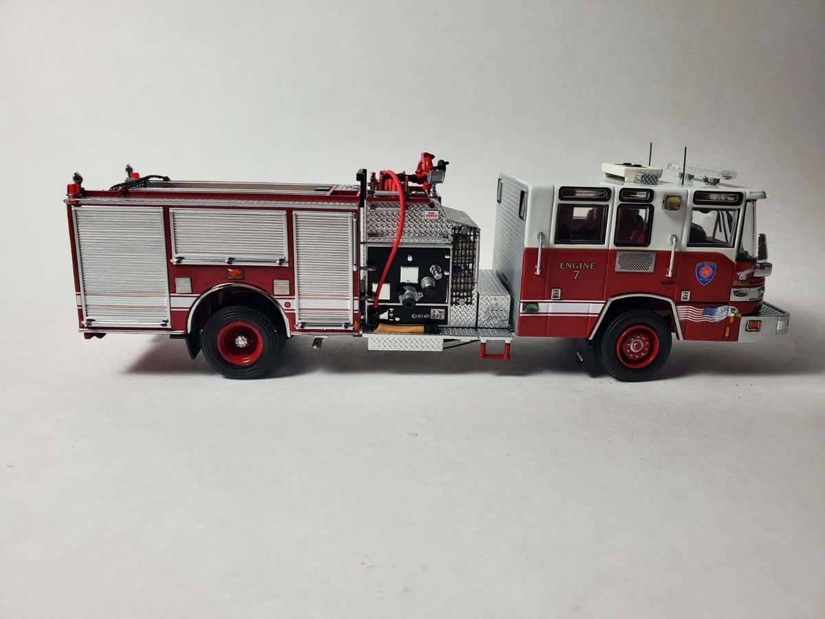 TWH Pierce Quantum Pumper San Antonio F.D #7 Firetruck 1:50 Fire Engine - Image 8