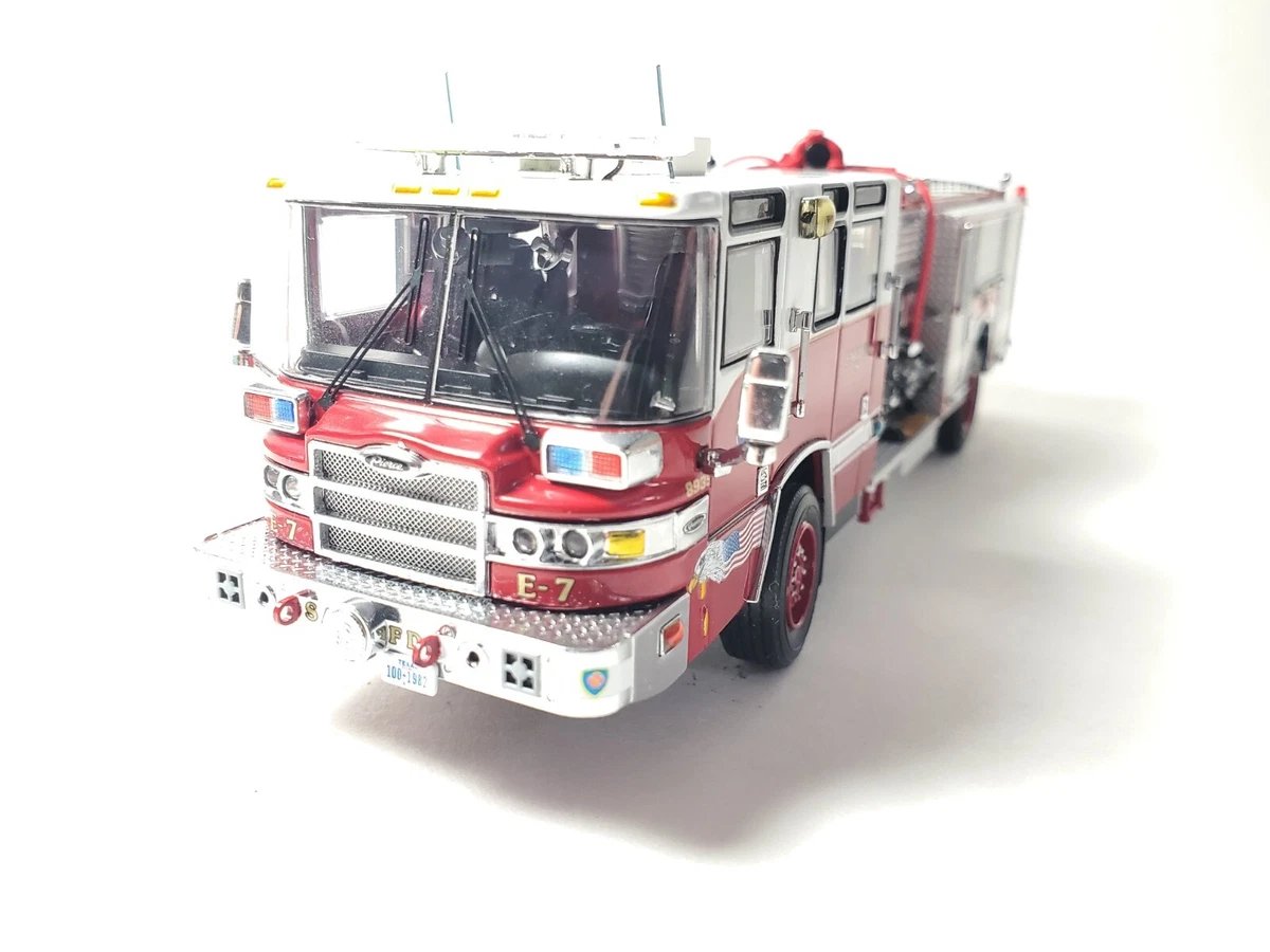 TWH Pierce Quantum Pumper San Antonio F.D #7 Firetruck 1:50 Fire Engine