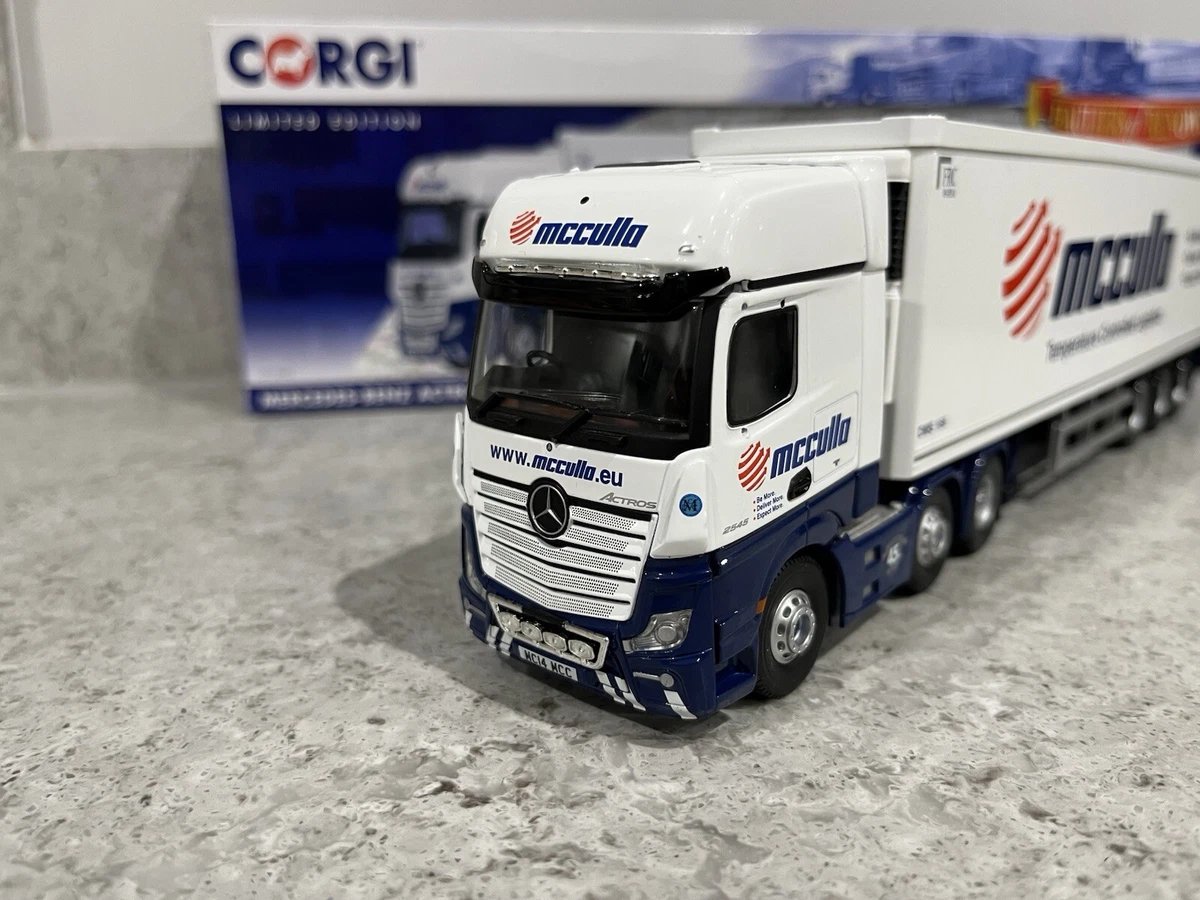 Corgi - Mercedes Benz MP4 & Fridge Trailer - McCulla - CC15805 - 1:50 - Mint/New - Image 5