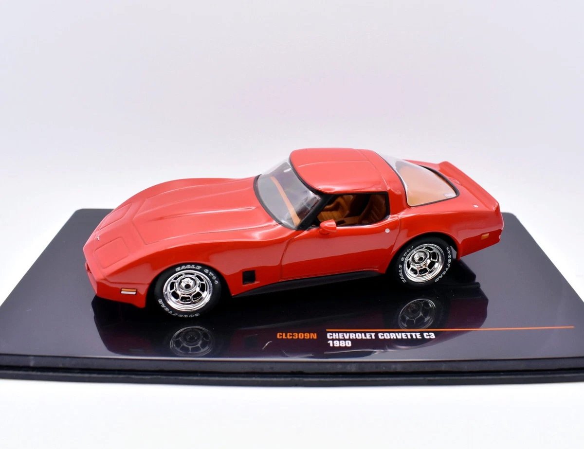IXO Chevrolet Corvette C3 1980 Diecast Road Car Model 1:43 With Case ixo - Image 3