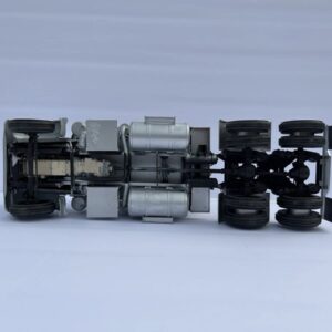 Revell Peterbilt 359 Semi 1:25 Scale (Built Model)